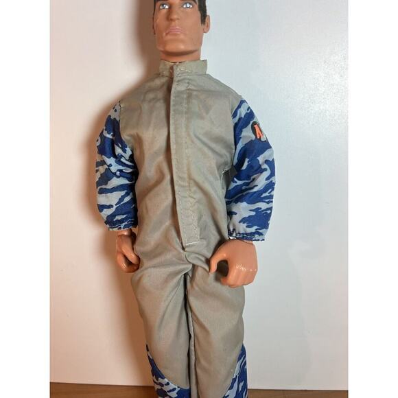 1996 Hasbro International 12” GI Joe Flocked Hair Flight Suit Gear No Boots - Picture 4 of 7